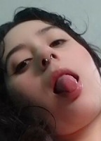 ZUZUSUMMER NUDE