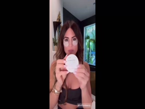 Alison Victoria's Goopgenes Eye Mask Routine