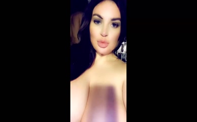 Americano Black Tits Reveal