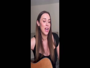 Una Healy tits cleavage guitar