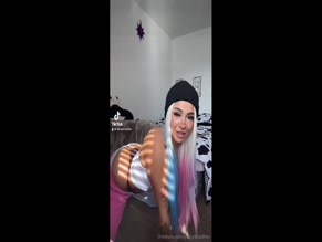 Yazzy98xofree Ass Display