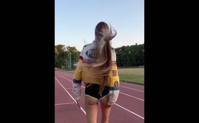 linadiaa Ass Cheeks Track Walk