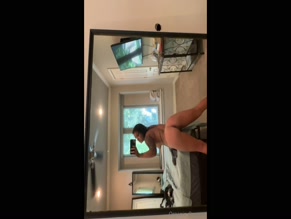 organicorgasm Ass Selfie