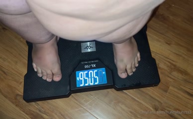 Hunnybunzzz3 Weighs 636.8 Pounds