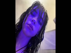 Billie Eilish Fake Wet Hair Nude Tease