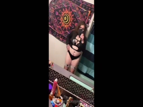 sleepyxxxdoll lingerie selfie