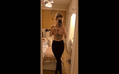 Kimcattt naked boobs selfie