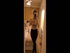 Kimcattt naked boobs selfie