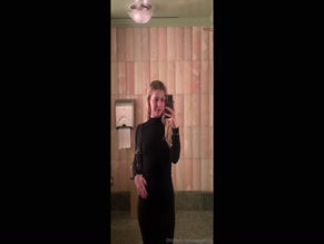 Namanicks bathroom selfie.