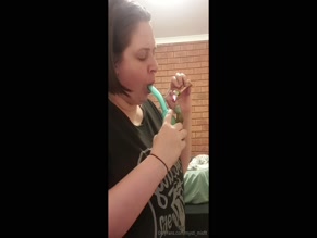 MystiMisfit Bong Hit