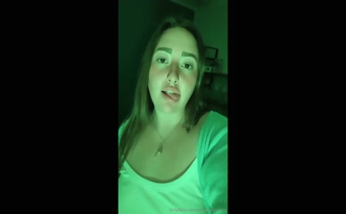 aylamaymarie tongue tease