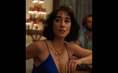 Simona Tabasco cleavage slip.
