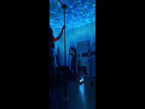 Gingrbreadginny Pole Dance Tease