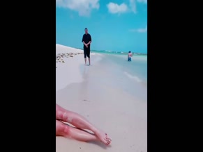 Britney Spears Sunburn Tits Beach