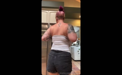 thelilithjane Big Tits Show Off No Bra