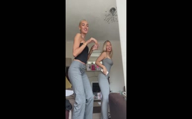 Daisy Campbell Twerking Ass