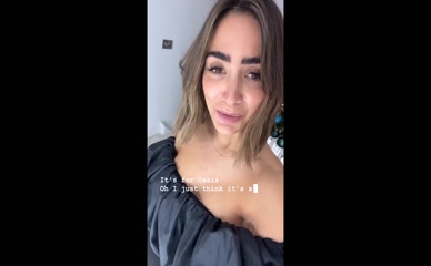 Frankie Bridge Cleavage Reveal