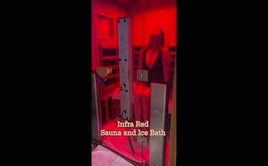 Amanda Lamb's Cryotherapy Nipple Chill