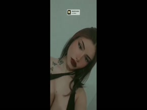 0agussperez Topless Tease