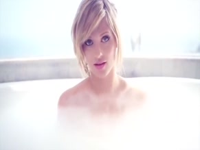 Audrey Aleen Allen Nude Bathtub Playmate