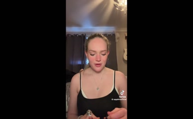 Sapphire Upshall wants to be a vlogger