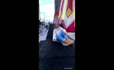 Frankie Bridge Faceplant Fail