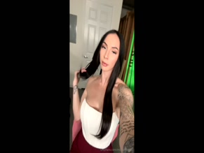indicamariexo Tits and Tattoos Selfie
