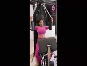 Sonali Malhotra Gym Workout Cleavage