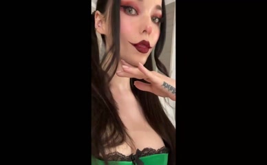 Dove Cameron Green Bra Selfie