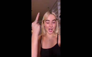 Sabrina Carpenter Sexy Dance Tease