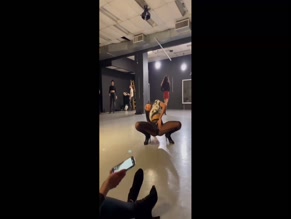 Shira Mosi twerks in fishnets and heels