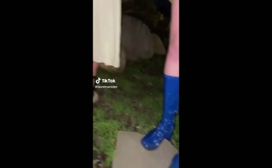 Maisie Williams's White Dress Reveal