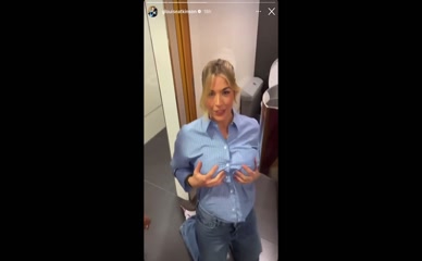 Gemma Atkinson shirt lift tease.
