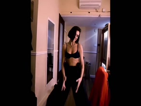 Dua Lipa Bra Dance