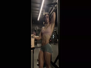 leanbeefpatty fit girl gym workout flexs shorts