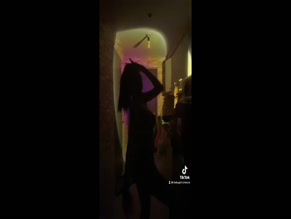 Babygirl_chesca fully covered dancing silhouette