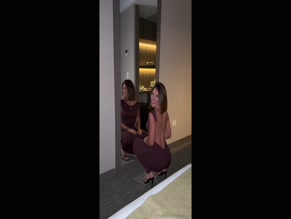 vixen_k: Ass wiggle mirror show