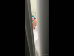 Chloeemae: Bareback hotel sex with tattoo babe