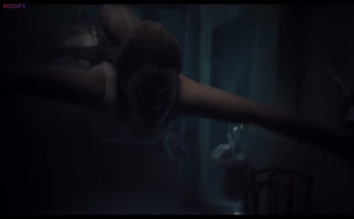 Lea Seydoux: Wet garment exposes nipples.