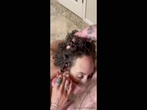 Unclelazer69 gets head.