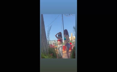 Aysennyuksel Bikini Top Tease