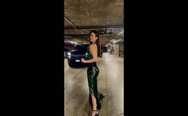 Victoria Justice in a revealing green dress.